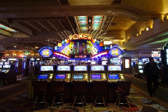 Why Do People Like Casinos?